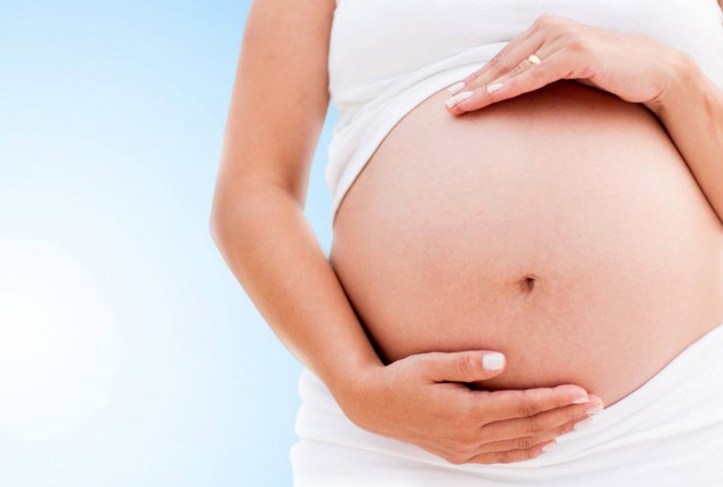 Pré-natal odontológico previne problemas bucais de mãe e filho - Dra. Lia  Alves Schinetski